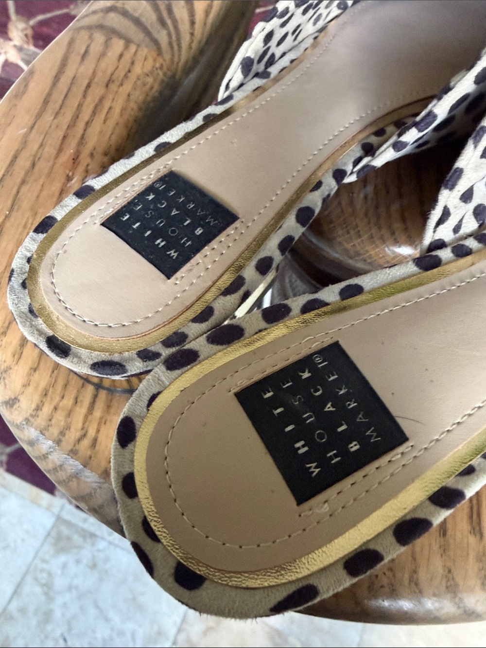 White House black market ladies pointy toe flats excellent condition size 8 - Picture 5 of 13